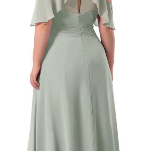 Azazie Dakota Bridesmaids Dress Color Silver Like Size 8 NWT - Picture 4 of 5